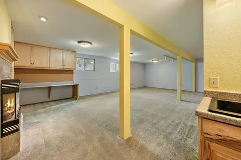 1482 Lilac Circle Ashland OR 97520