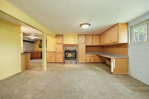 1482 Lilac Circle Ashland OR 97520