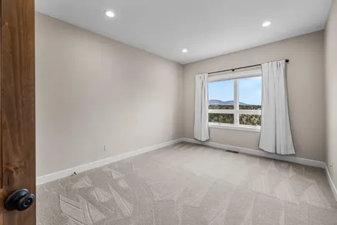 4655 SW Loma Linda Drive Redmond OR 97756