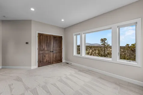 4655 SW Loma Linda Drive Redmond OR 97756