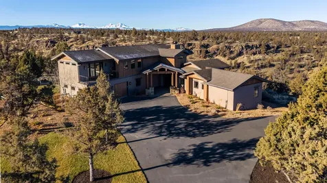 4655 SW Loma Linda Drive Redmond OR 97756