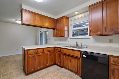 1429 NE Grable Drive Grants Pass OR 97526