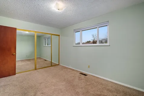 1429 NE Grable Drive Grants Pass OR 97526