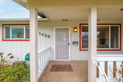 1429 NE Grable Drive Grants Pass OR 97526
