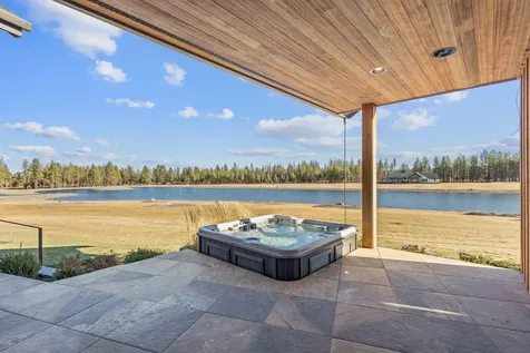63420 Shoreline Drive Bend OR 97703
