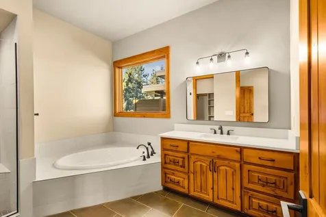63420 Shoreline Drive Bend OR 97703