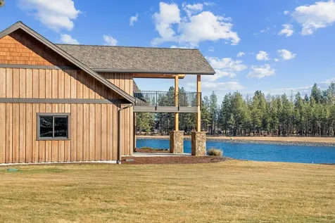 63420 Shoreline Drive Bend OR 97703