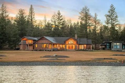 63420 Shoreline Drive Bend OR 97703