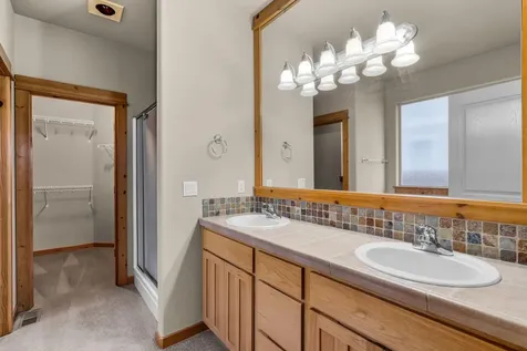2537 NW 22nd Street Redmond OR 97756
