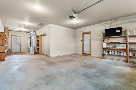2537 NW 22nd Street Redmond OR 97756