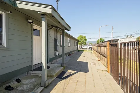 424 Boardman Street Medford OR 97501