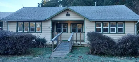 252 5th Street Glendale OR 97442