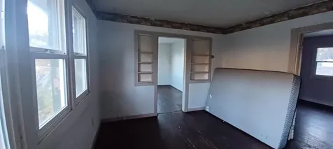 252 5th Street Glendale OR 97442