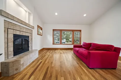 2192 NW High Lakes Loop Bend OR 97703