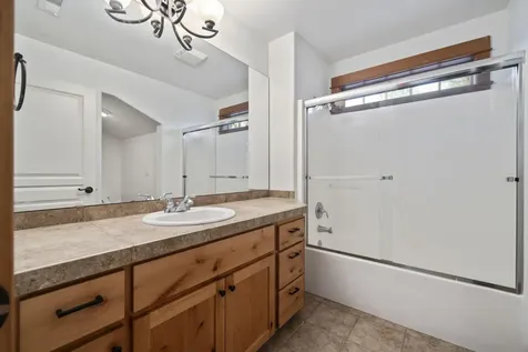 2192 NW High Lakes Loop Bend OR 97703