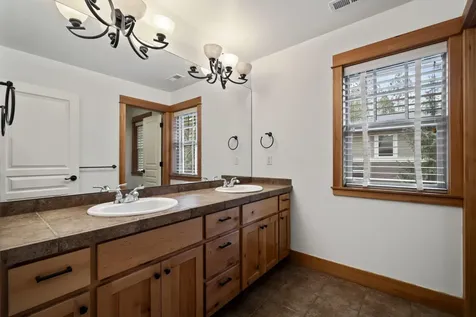 2192 NW High Lakes Loop Bend OR 97703
