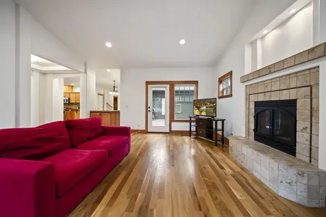 2192 NW High Lakes Loop Bend OR 97703