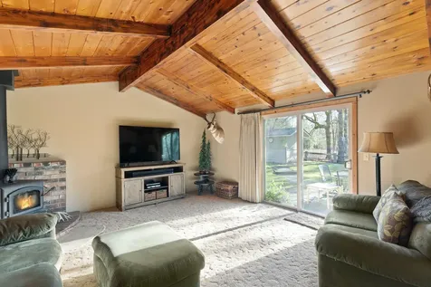 715 Catalpa Drive Grants Pass OR 97526