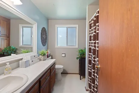 715 Catalpa Drive Grants Pass OR 97526