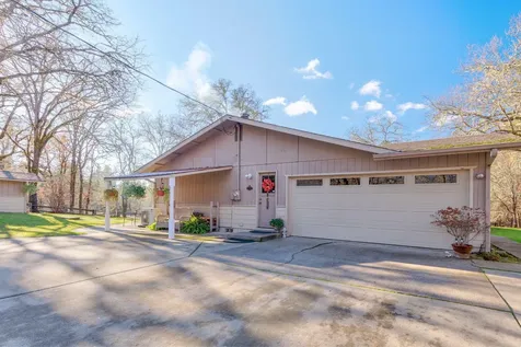 715 Catalpa Drive Grants Pass OR 97526