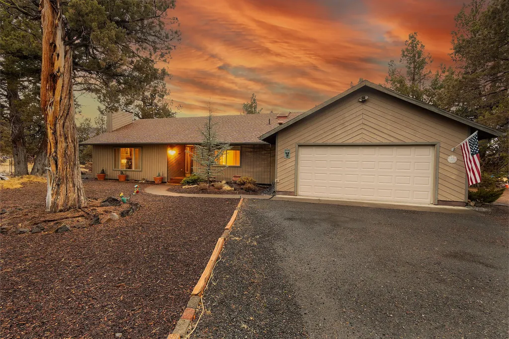 21930 Katie Drive Bend OR 97701