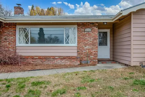 1430 SW Bridge Street Grants Pass OR 97526