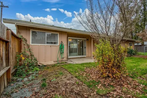 1430 SW Bridge Street Grants Pass OR 97526