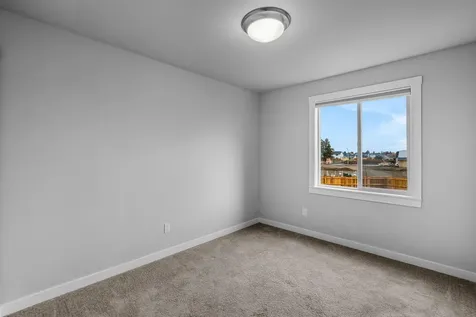 1146 NW Underpass Place Redmond OR 97756