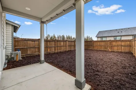1146 NW Underpass Place Redmond OR 97756