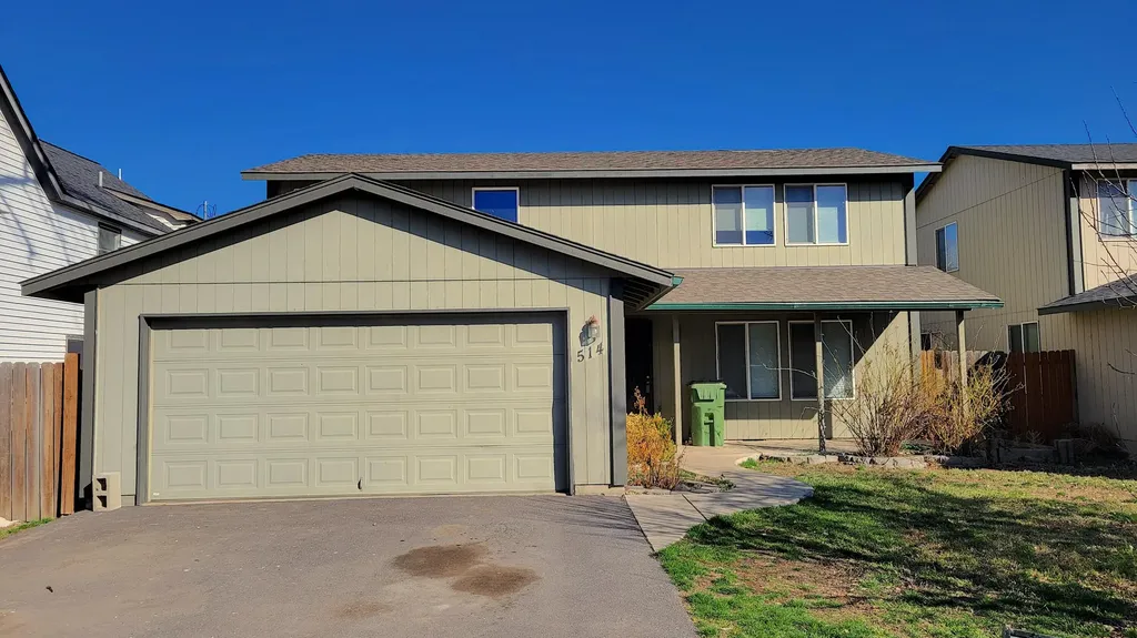 514 4th Avenue Culver OR 97734