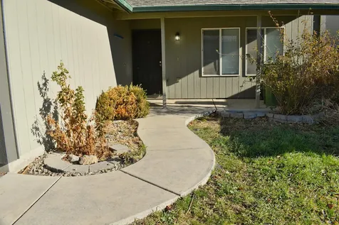 514 4th Avenue Culver OR 97734