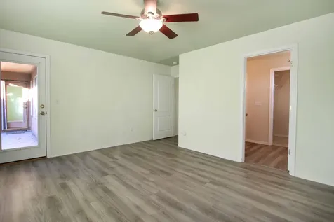 547 NW 24th Street Redmond OR 97756
