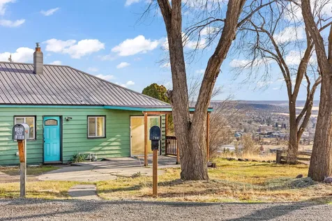 142 NW Lee Street Madras OR 97741