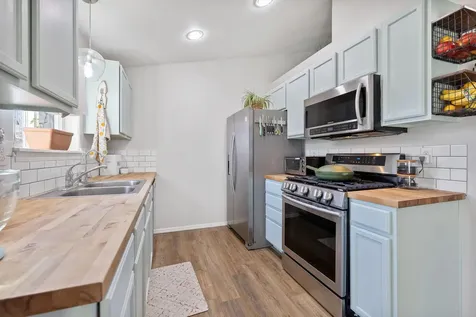 2640 NE 3rd Street Redmond OR 97756