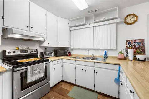 7856 Ajax Street White City OR 97503