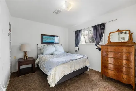 269 Garfield Street Ashland OR 97520