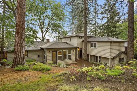 1070 Emma Street Ashland OR 97520