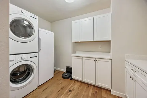 1070 Emma Street Ashland OR 97520