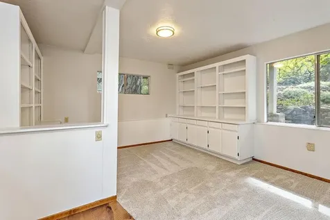 1070 Emma Street Ashland OR 97520