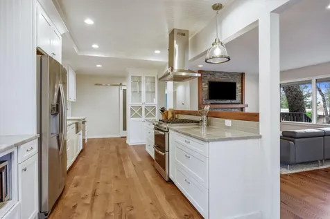 1070 Emma Street Ashland OR 97520