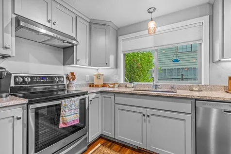 1702 Willow Glen Way Medford OR 97504