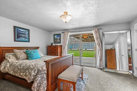 1702 Willow Glen Way Medford OR 97504
