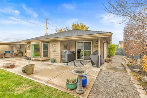 1702 Willow Glen Way Medford OR 97504