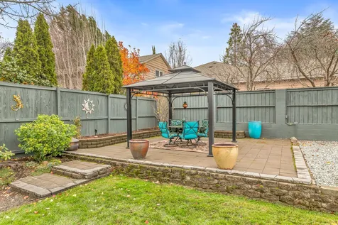 1702 Willow Glen Way Medford OR 97504