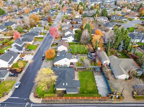 1702 Willow Glen Way Medford OR 97504