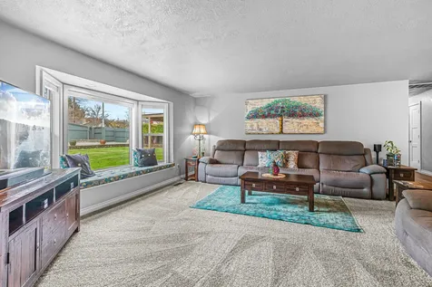 1702 Willow Glen Way Medford OR 97504