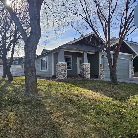 3514 SW Reindeer Avenue Redmond OR 97756