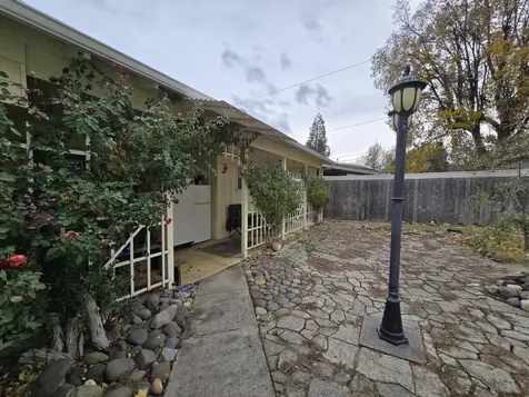 940 S Ivy Street Medford OR 97501