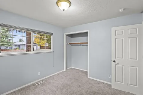 3432 Edella Street Central Point OR 97502