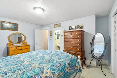 210 W 1st Street Phoenix OR 97535